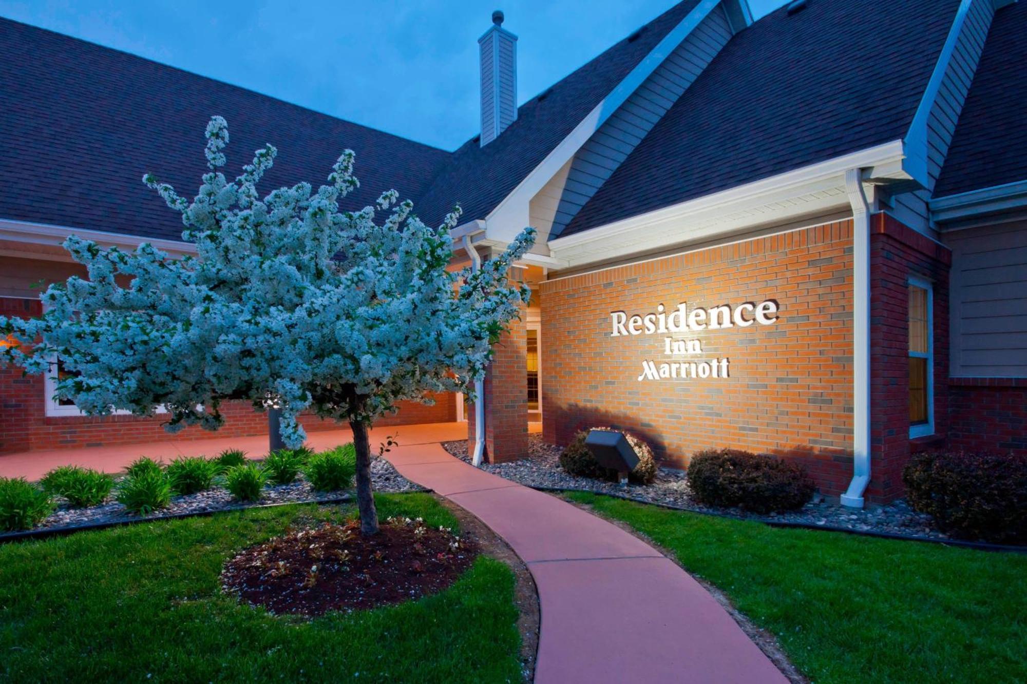 Residence Inn By Marriott Buffalo Galleria Mall Cheektowaga Extérieur photo